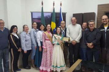 Foto - HOMENAGEM PRENDA MIRIM