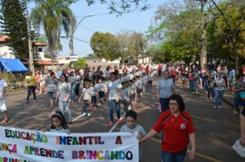 Foto - DESFILE RODEIO BONITO