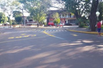 Foto - MUDANÇA NO TRÂNSITO EM TORNO DA PRAÇA