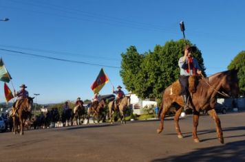 Foto - CHEGADA CHAMA CRIOULA