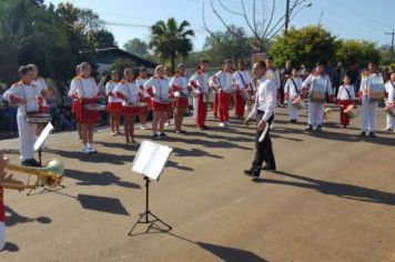 Foto - DESFILE SALTINHO