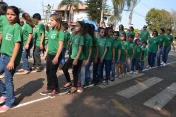 Foto - DESFILE RODEIO BONITO