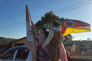 Foto - CHEGADA CHAMA CRIOULA