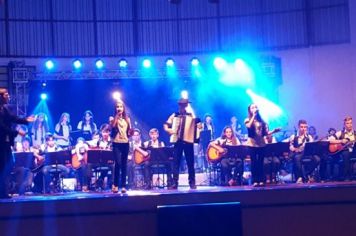 Foto - ORQUESTRA DE VIOLÕES DE ITAPIRANGA - 09.04.2017