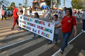 Foto - DESFILE RODEIO BONITO