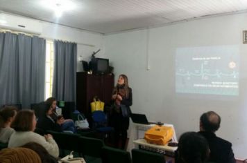 Foto - PALESTRA FAMÍLIA