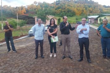 Foto - INAUGURAÇÃO CALÇAMENTO LOTEAMENTO GAMBETTA