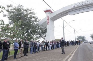 Foto - HOMENAGEM CRELUZ E SICREDI