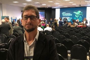 Prefeito Paulo Duarte participa do Congresso dos Municípios Gaúchos promovido pela FAMURS