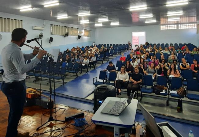 Rodeio Bonito promove formação continuada para os profissionais da educação