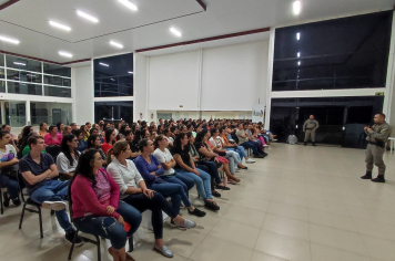 Segurança e bem estar nas Escolas é tema de painel em Rodeio Bonito