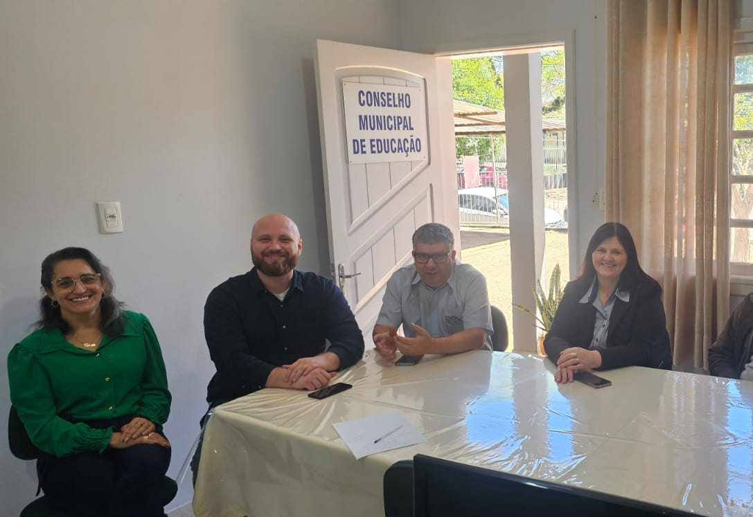 Encontro aborda atividades do Programa Nota Fiscal Gaúcha e Programa de Educação Fiscal em Rodeio Bonito