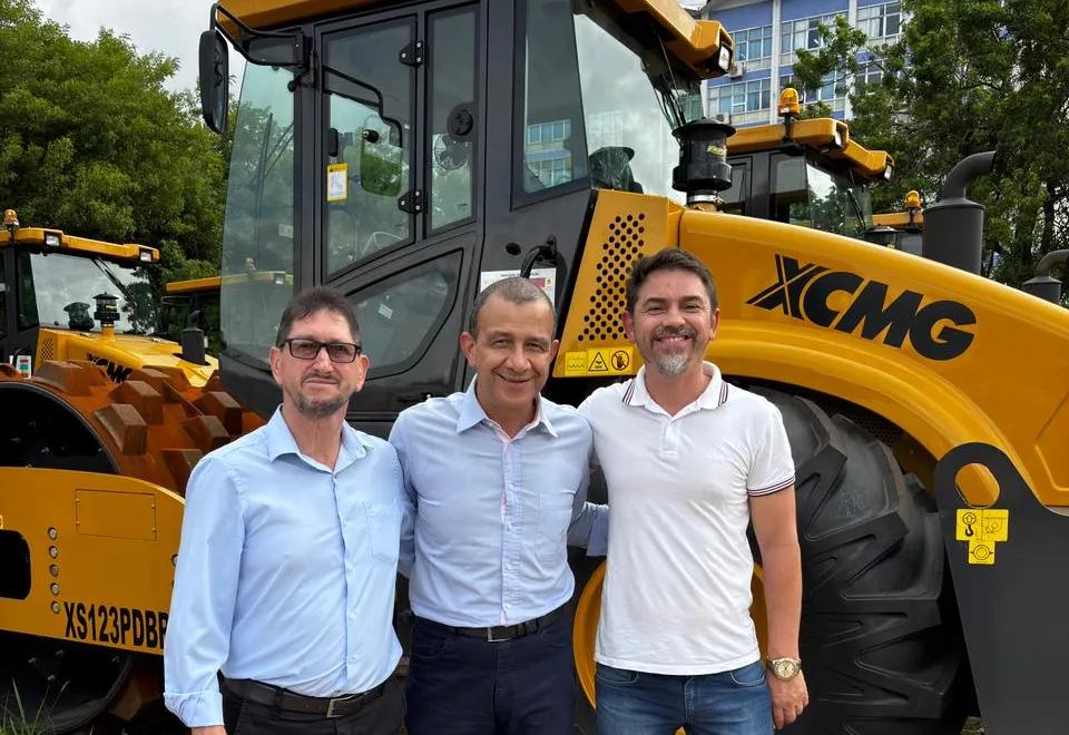 Rodeio Bonito conquista novo rolo compactador através do Promaq