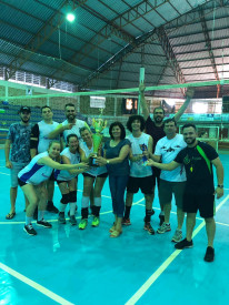 FINAIS DE BOCHA ROLADA E COPA INTERMUNICIPAL DE VOLEIBOL