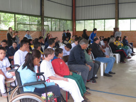 SELETIVA REGIONAL NA APAE DE RODEIO BONITO