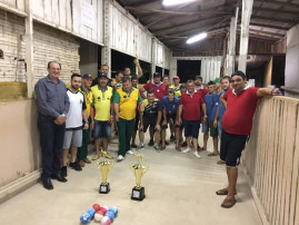 FINAIS DE BOCHA ROLADA E COPA INTERMUNICIPAL DE VOLEIBOL